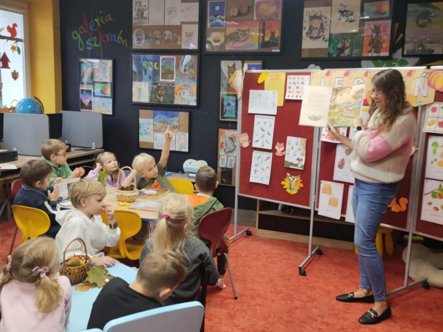 f8d67706-40fa-466c-948b-e64d21cd0571